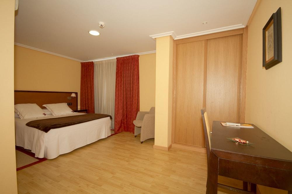 Aparthotel Arenteiro カルバジーニョ エクステリア 写真